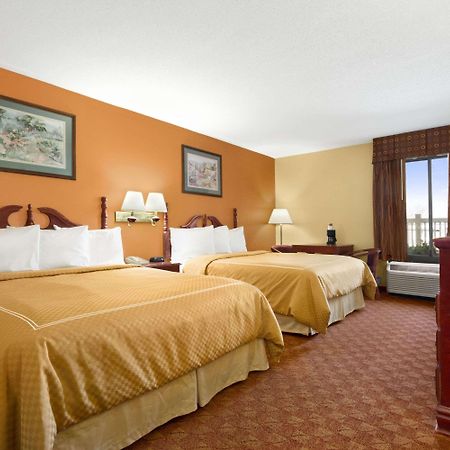Отель Ramada Limited - Колумбия Экстерьер фото